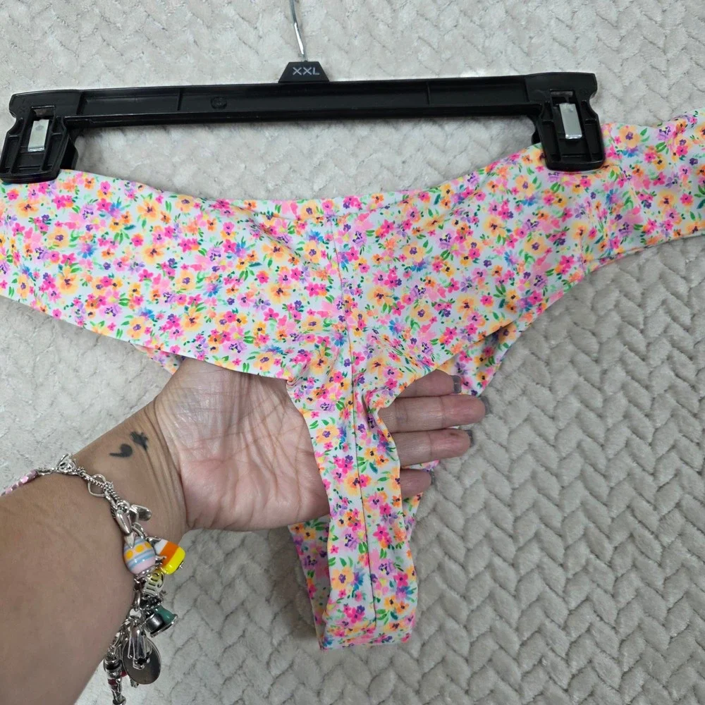 Kulani Kinis Bikini Bottom Floral Multi-color V-Cut 2XL Beach, Summer, Tropical